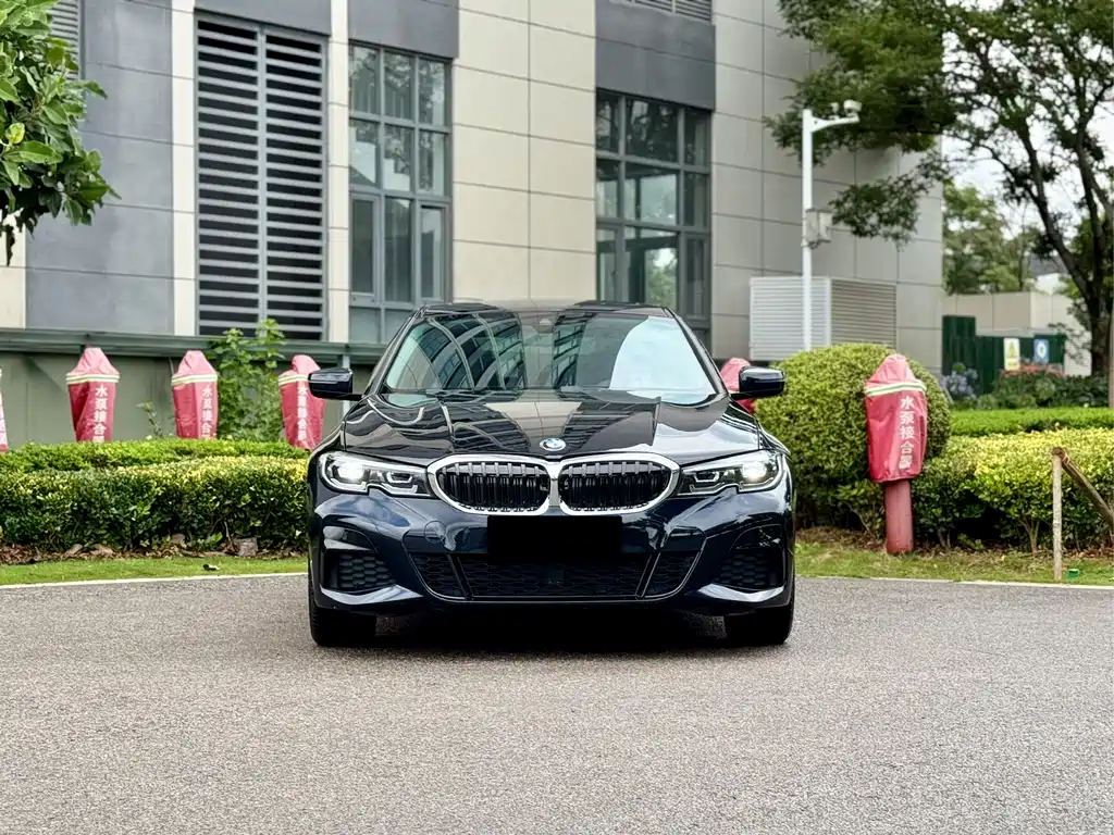 BMW 3 Series 3 2022 325Li M Sport
