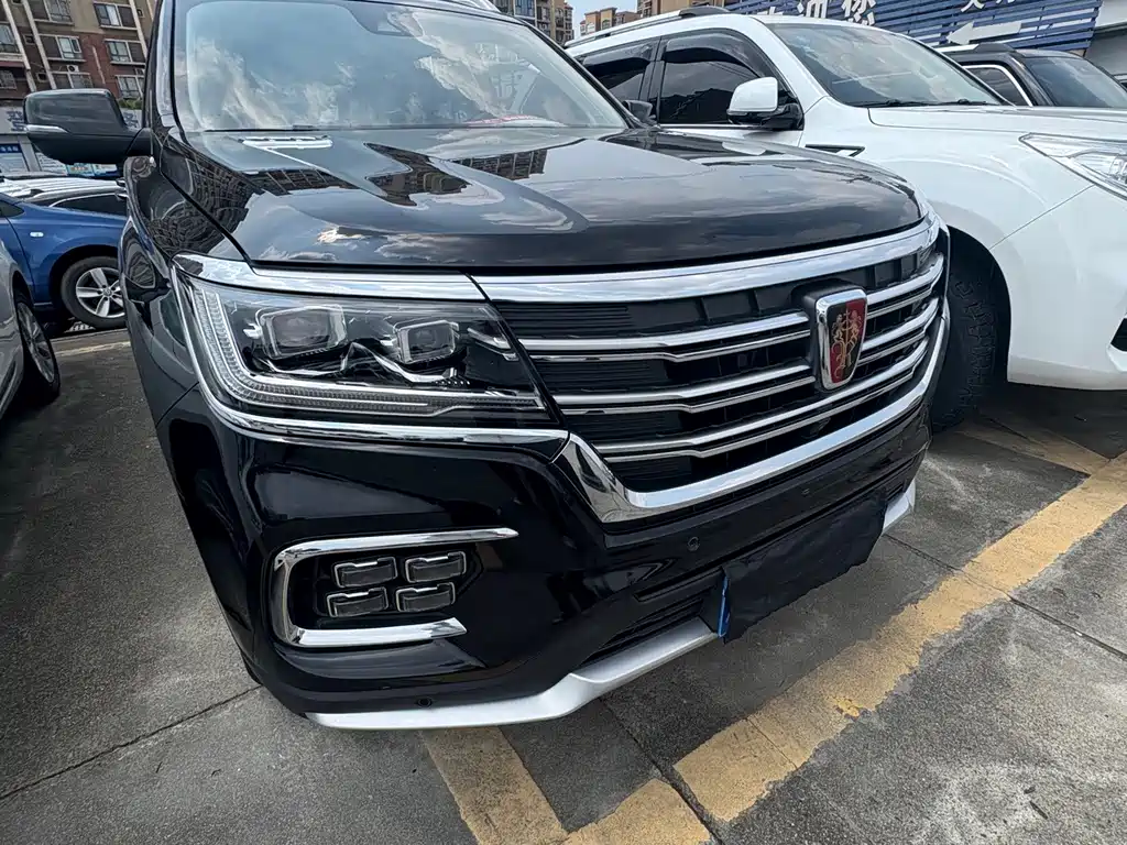 Roewe RX8 — миниатюра 3