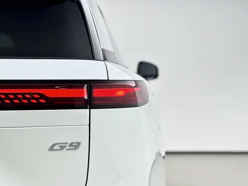 XPeng G9 — миниатюра 9