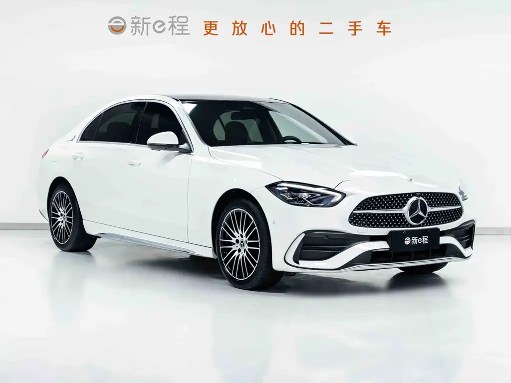 Mercedes-Benz C-Class — миниатюра 3