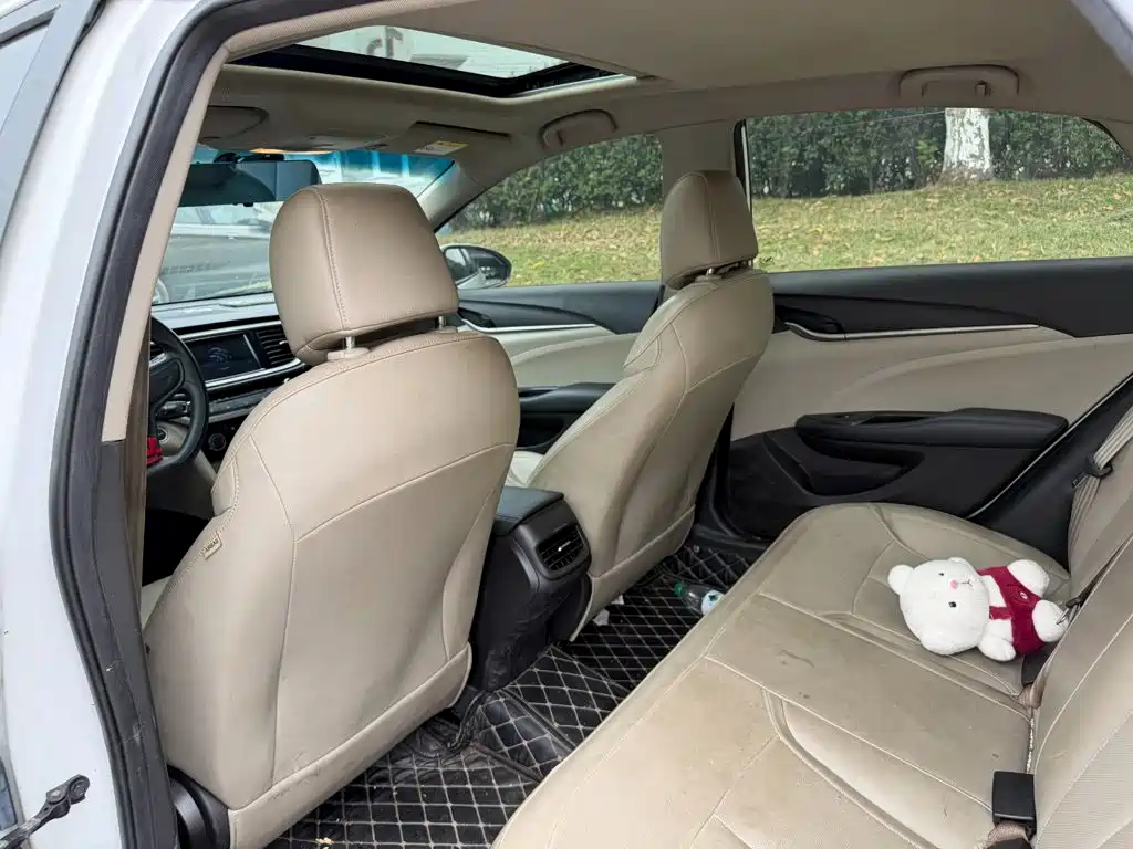 Buick Excelle — миниатюра 11