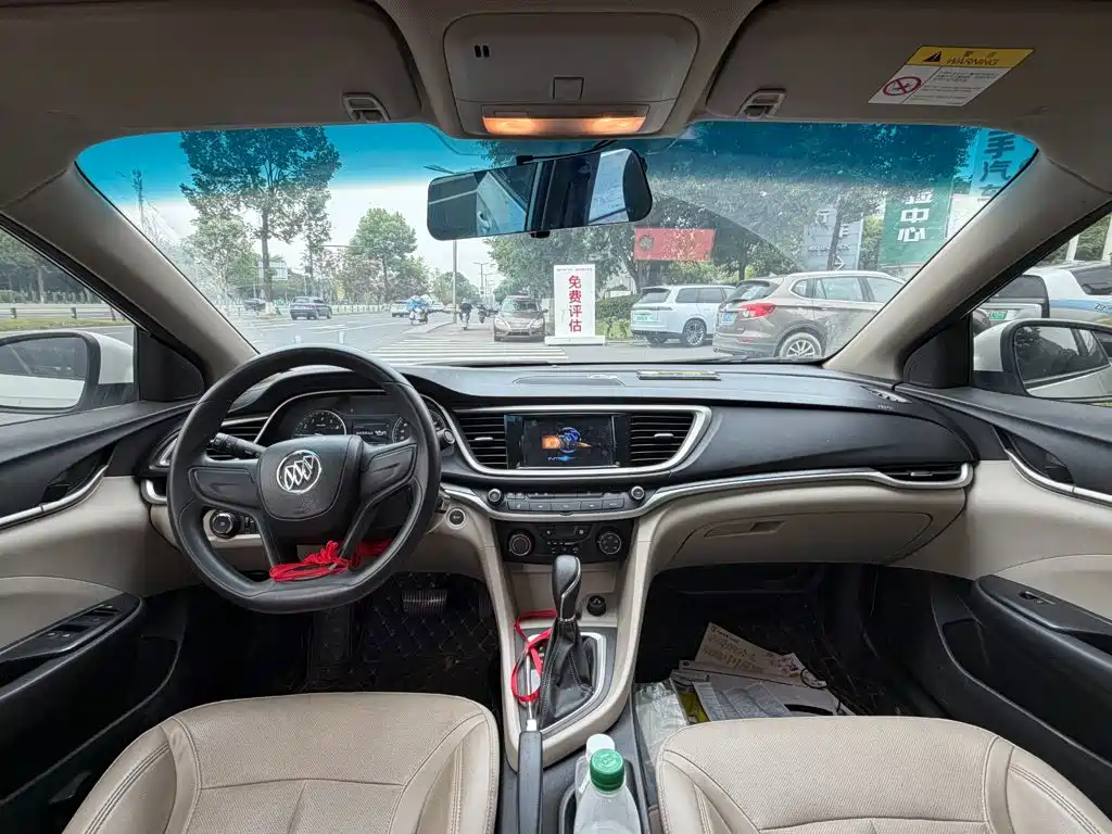 Buick Excelle — миниатюра 13