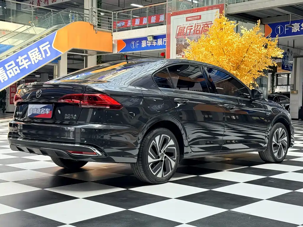 Volkswagen Bora — миниатюра 6