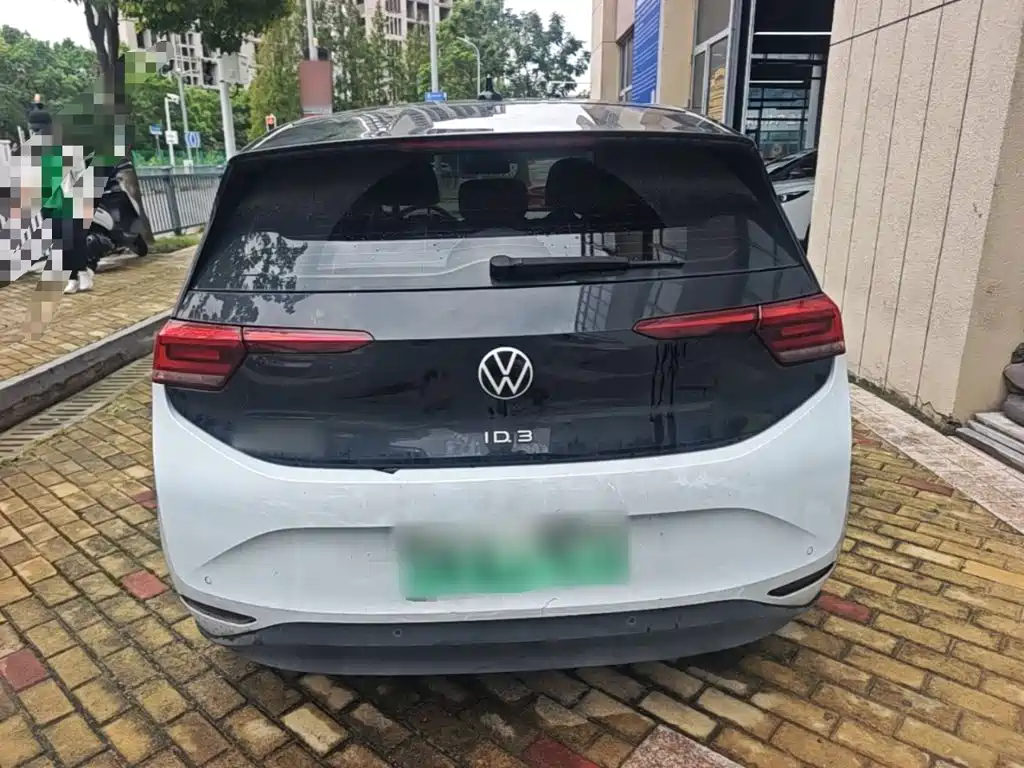 Volkswagen ID.3 — миниатюра 6