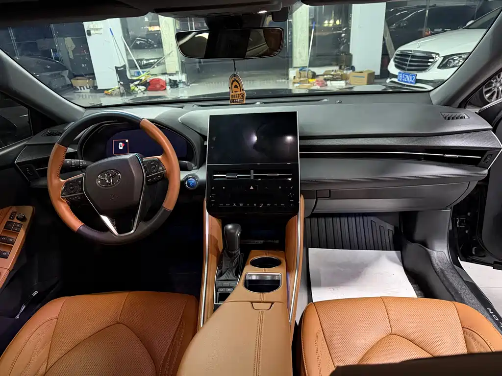 Toyota Avalon 2024 2.5L XLE Luxury