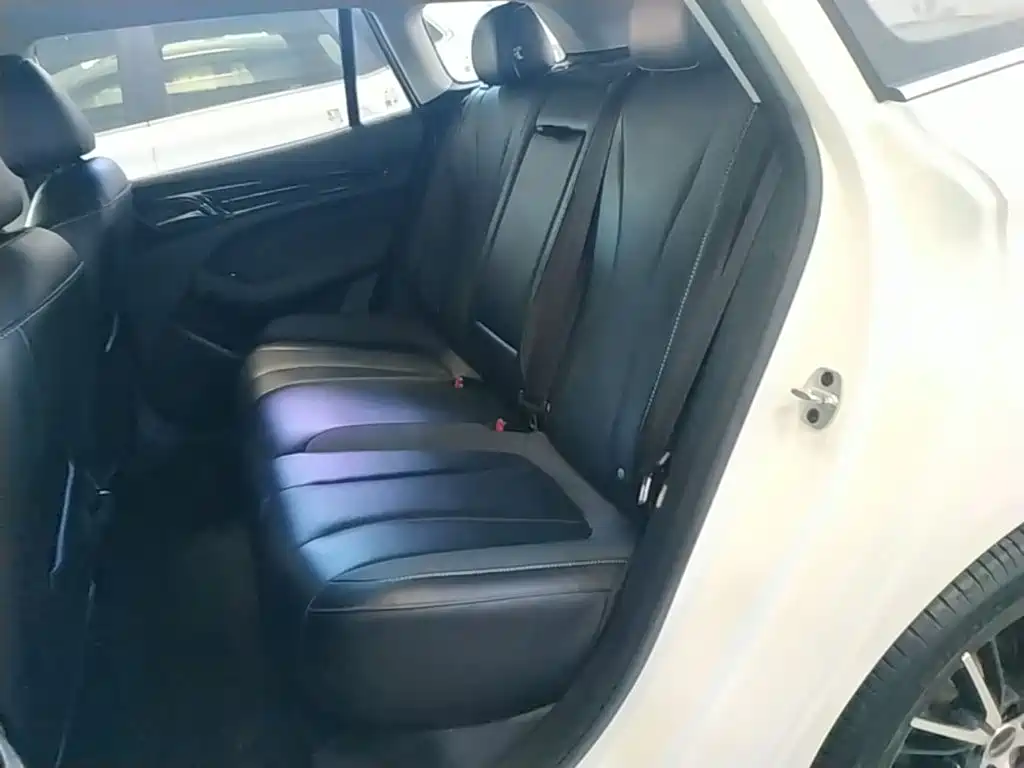 Roewe Ei5 — миниатюра 17