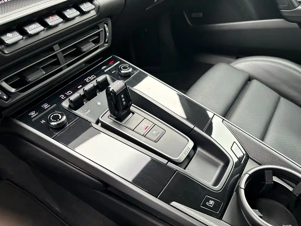 Porsche 911 2020 Carrera 3.0T
