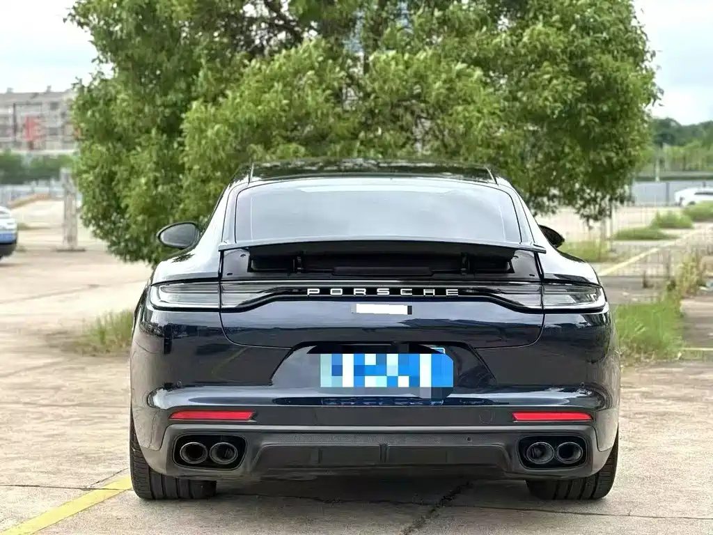 Porsche Panamera — миниатюра 8