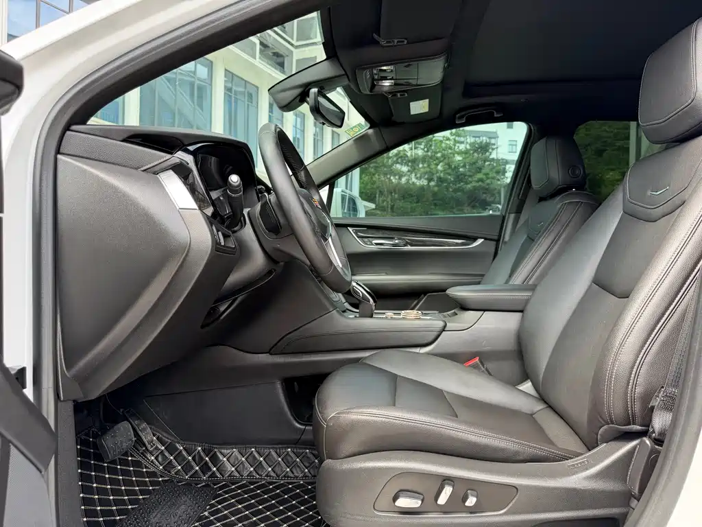 Cadillac XT5 — миниатюра 4