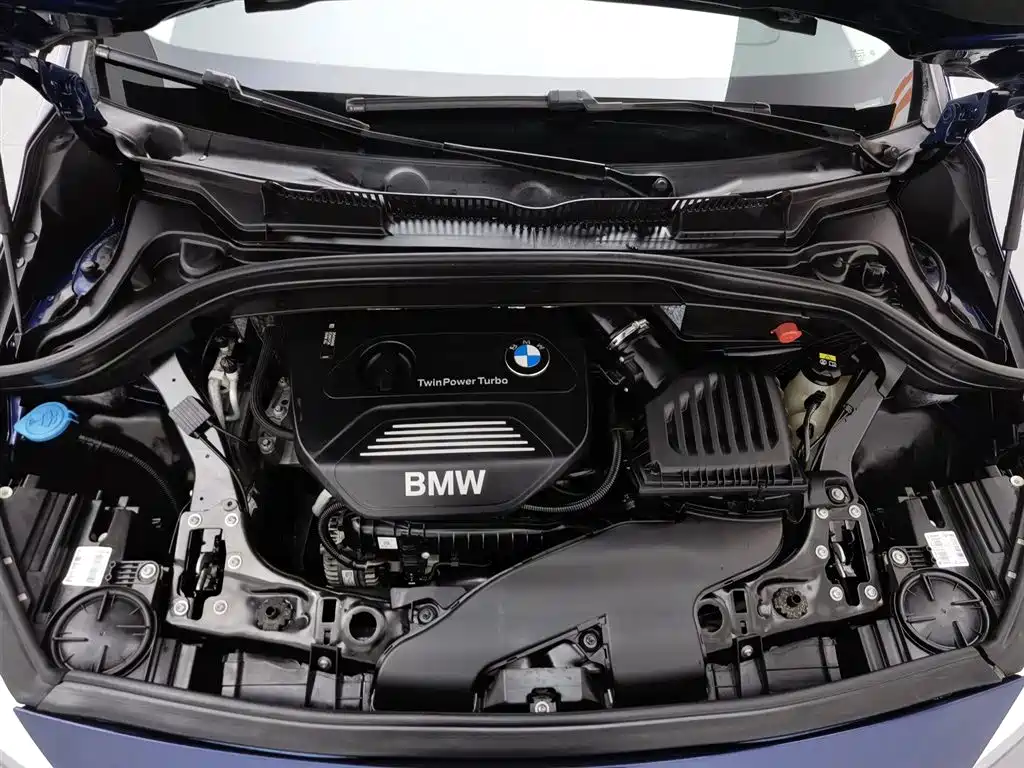 BMW 2 серии 2 2016 218i Fashion