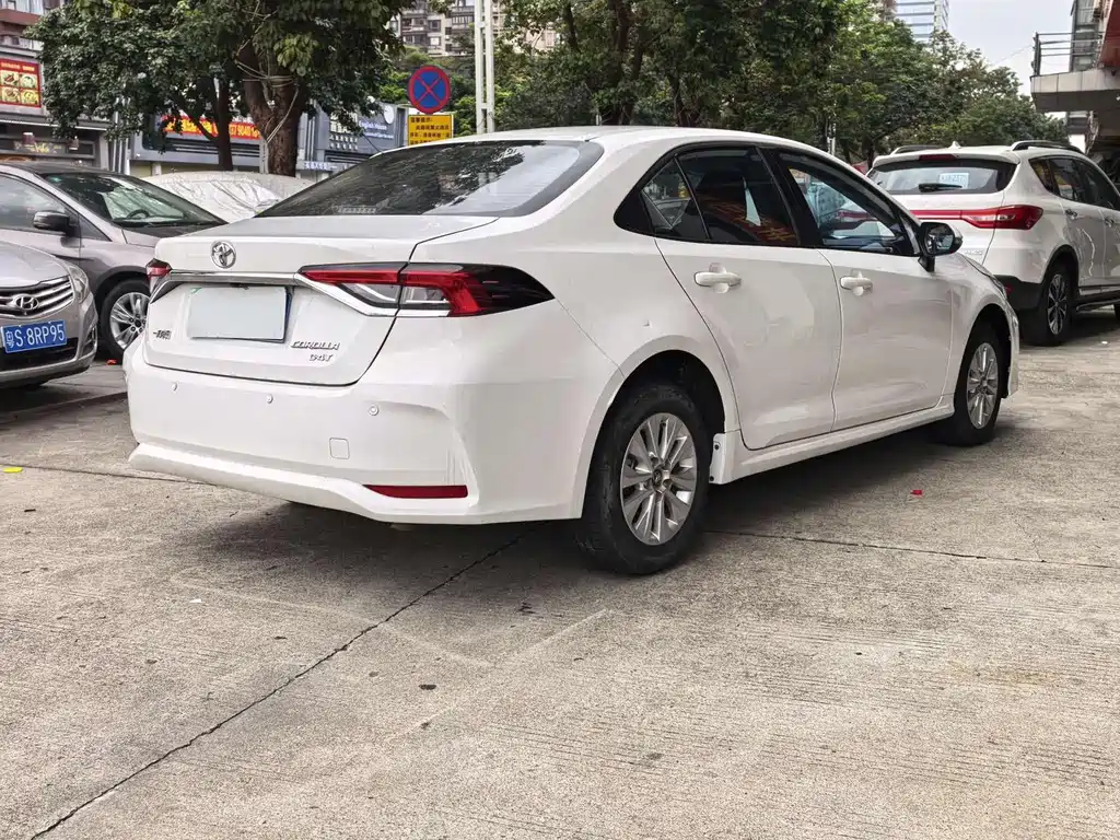 Toyota Corolla — миниатюра 16