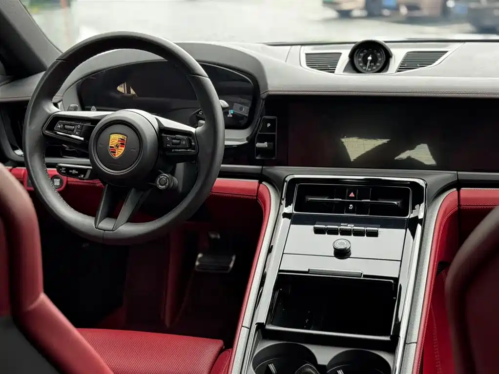 Porsche Panamera — миниатюра 13