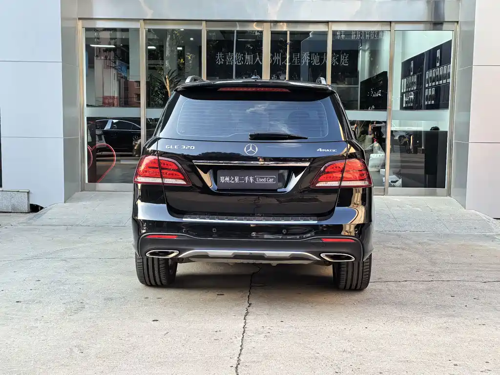 Mercedes-Benz GLE (Import) — миниатюра 17