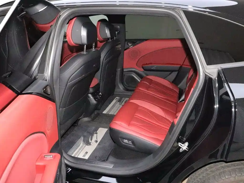 Zeekr 007GT — миниатюра 5