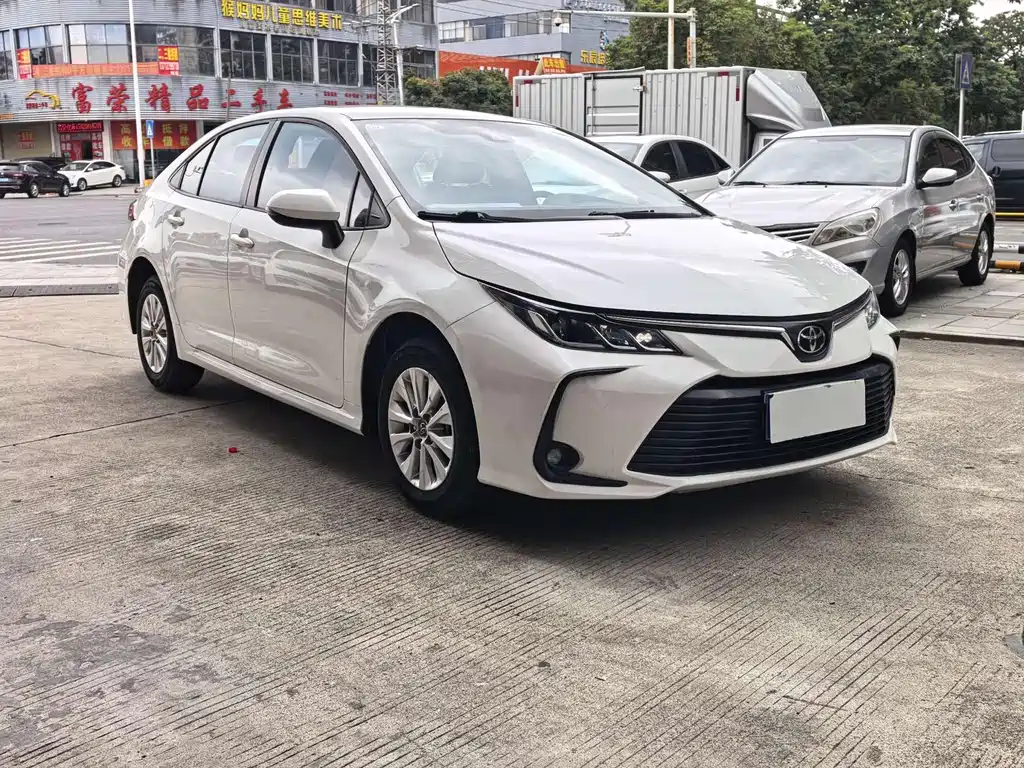 Toyota Corolla — миниатюра 3