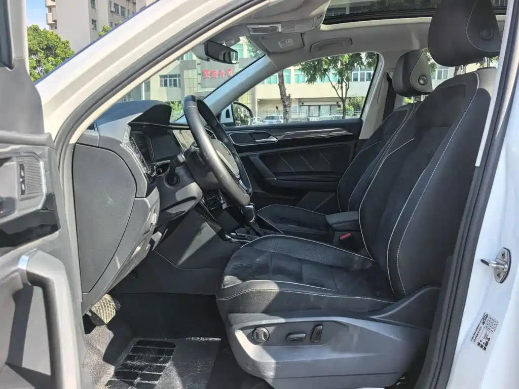 Volkswagen Tayron — миниатюра 4
