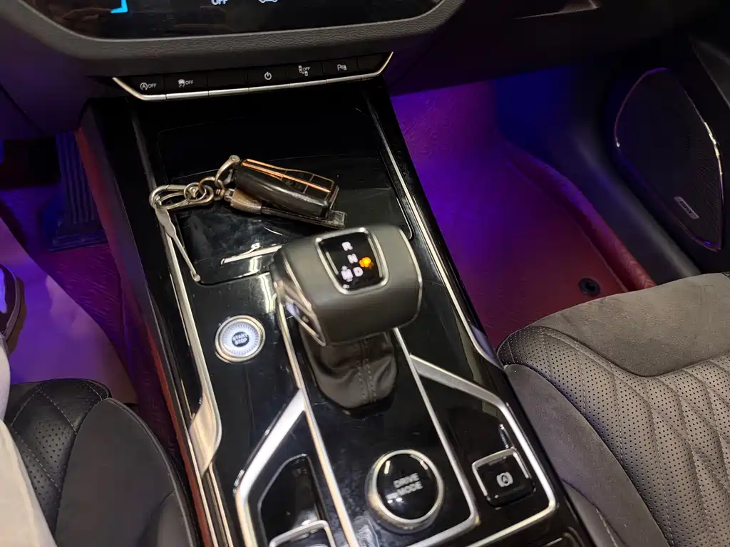 Hongqi Hongqi HS5 — миниатюра 13