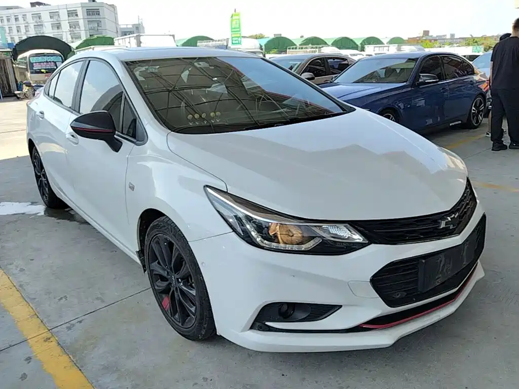 Chevrolet Cruze — миниатюра 4
