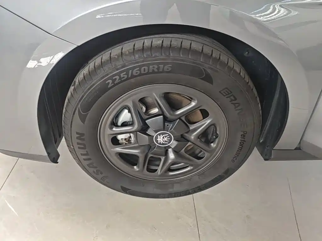 BYD Qin PLUS — миниатюра 23