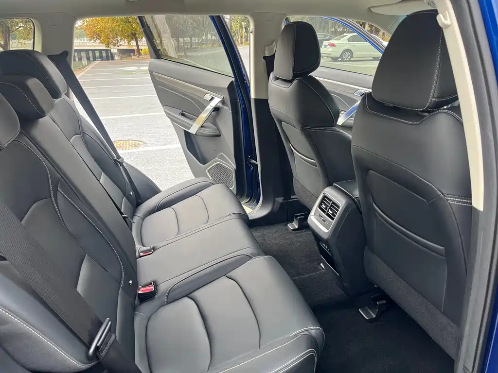 GEELY AUTOMOBILE BOYUE