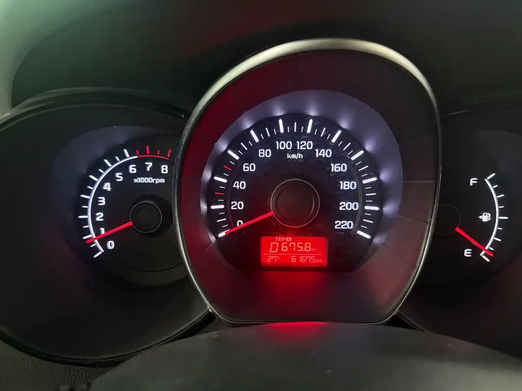 Kia K2 — миниатюра 6