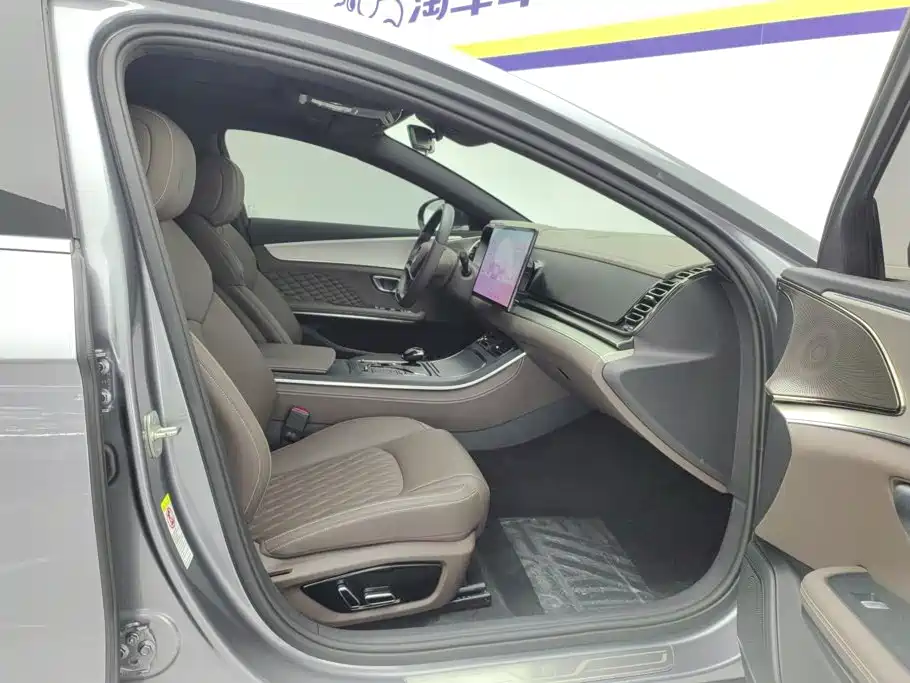 BYD Han — миниатюра 8