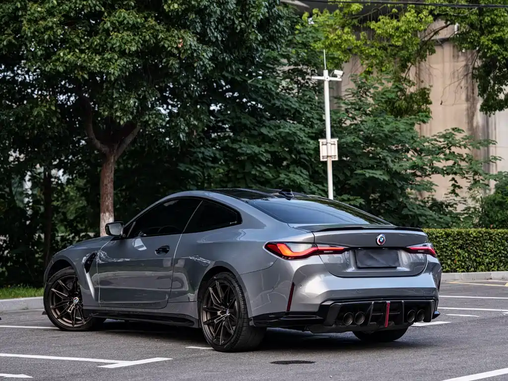 BMW M4 2022 M4