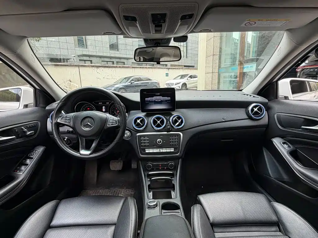 Mercedes-Benz GLA — миниатюра 13