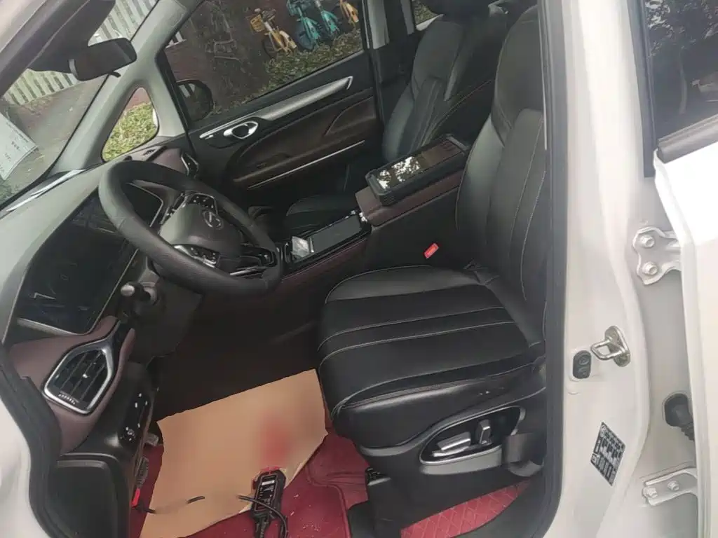 GAC Motor Trumpchi M6 — миниатюра 15