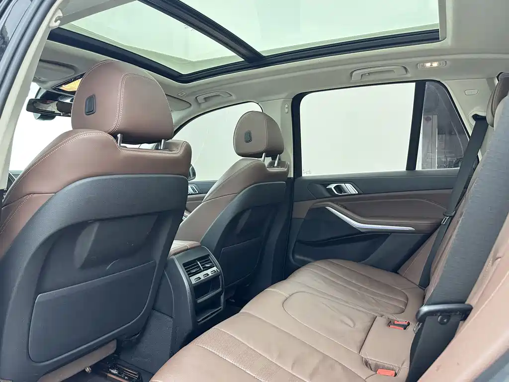 BMW X5 (Import) — миниатюра 5