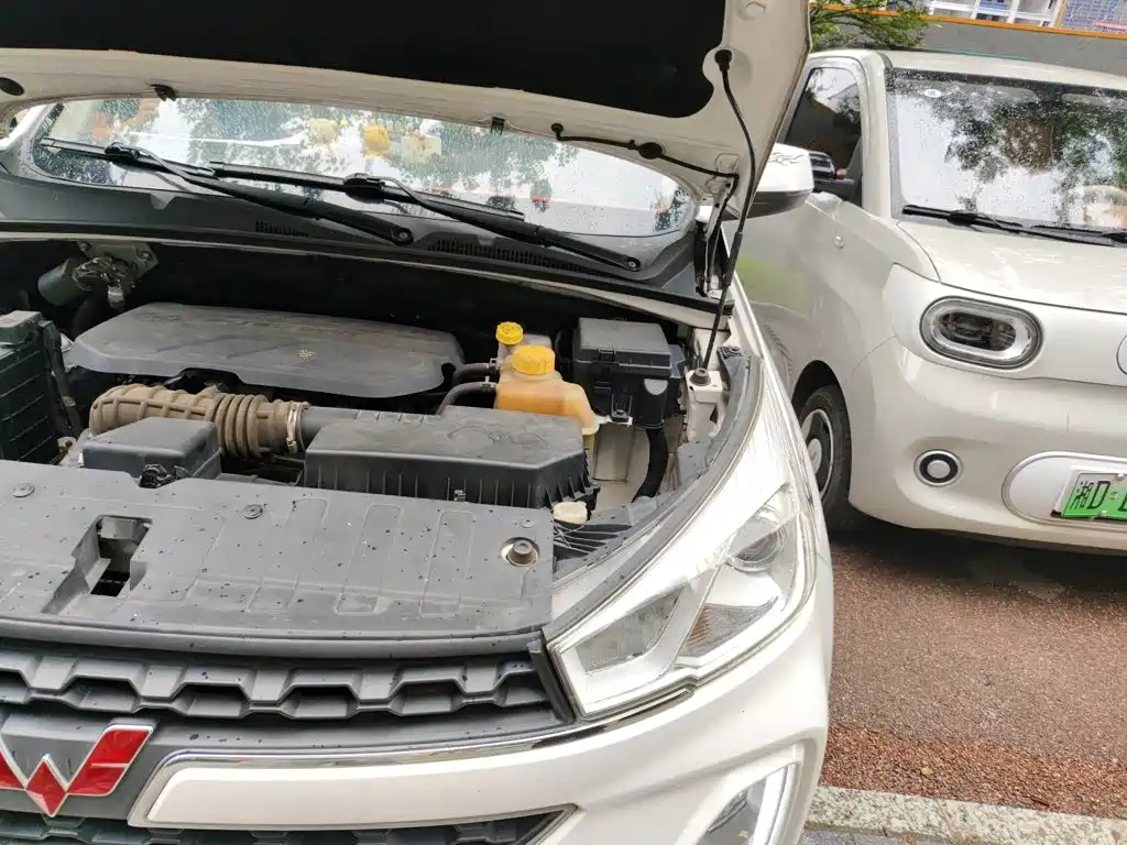 Wuling Hongguang S3 — миниатюра 22