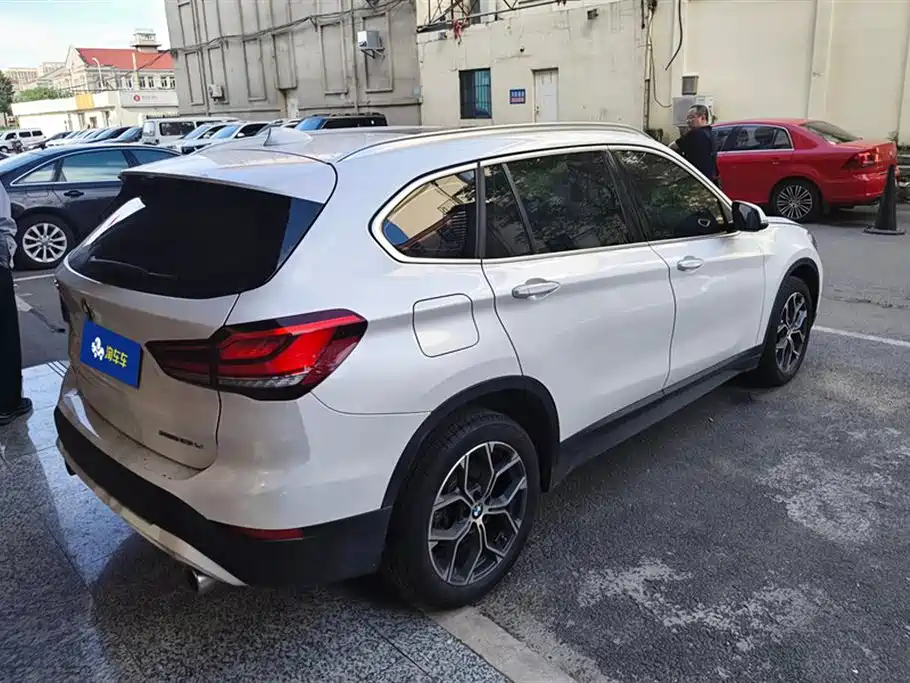 BMW X1 2021 sDrive25Li Lead