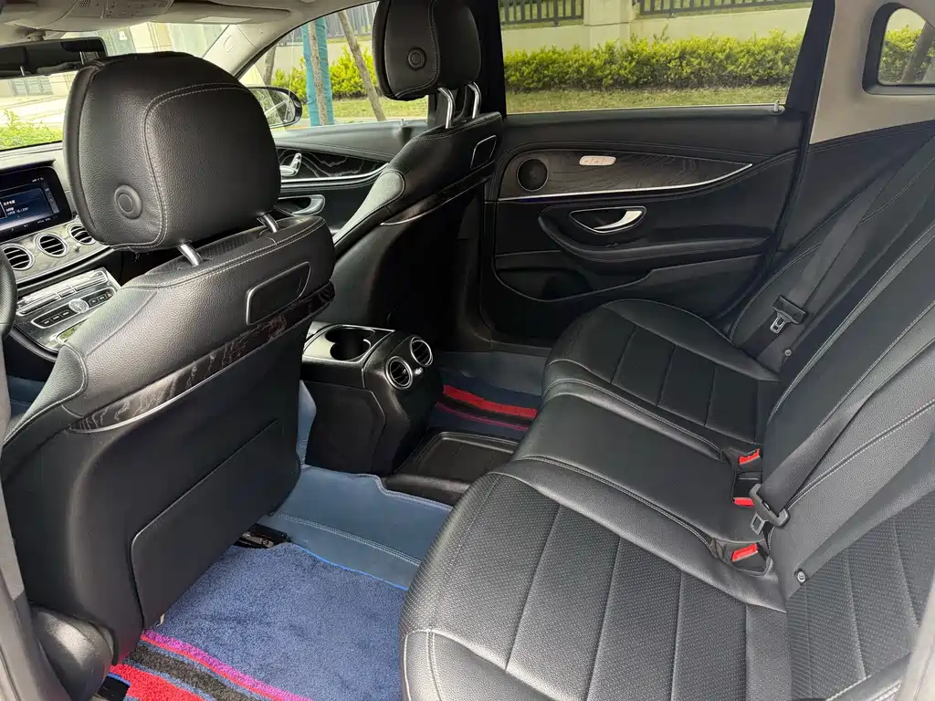 Mercedes-Benz E-Class E 2016 E 200 L Sport