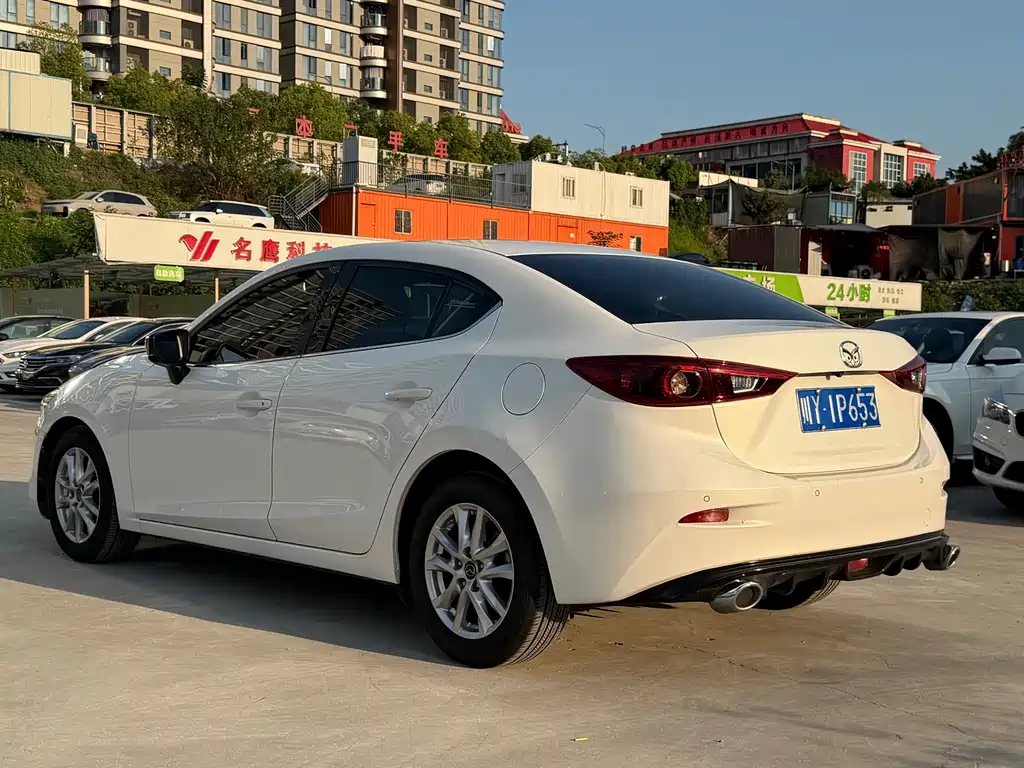 Mazda 3 Axela — миниатюра 8