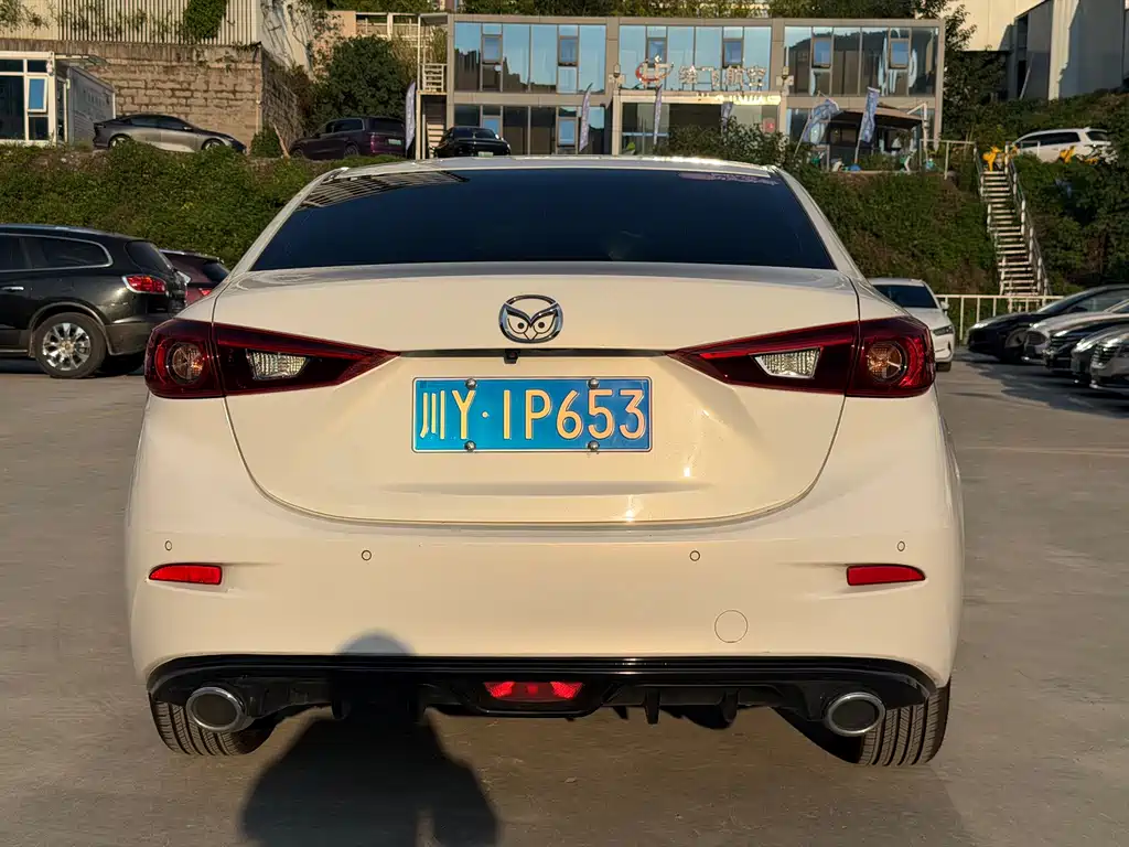 Mazda 3 Axela — миниатюра 9