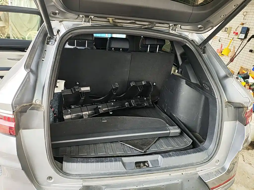 BYD PLUS New Energy — миниатюра 19