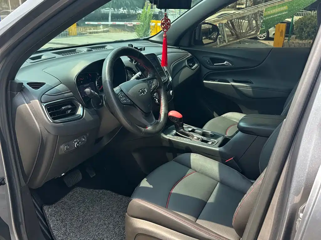 Chevrolet Equinox 2021 550T RS