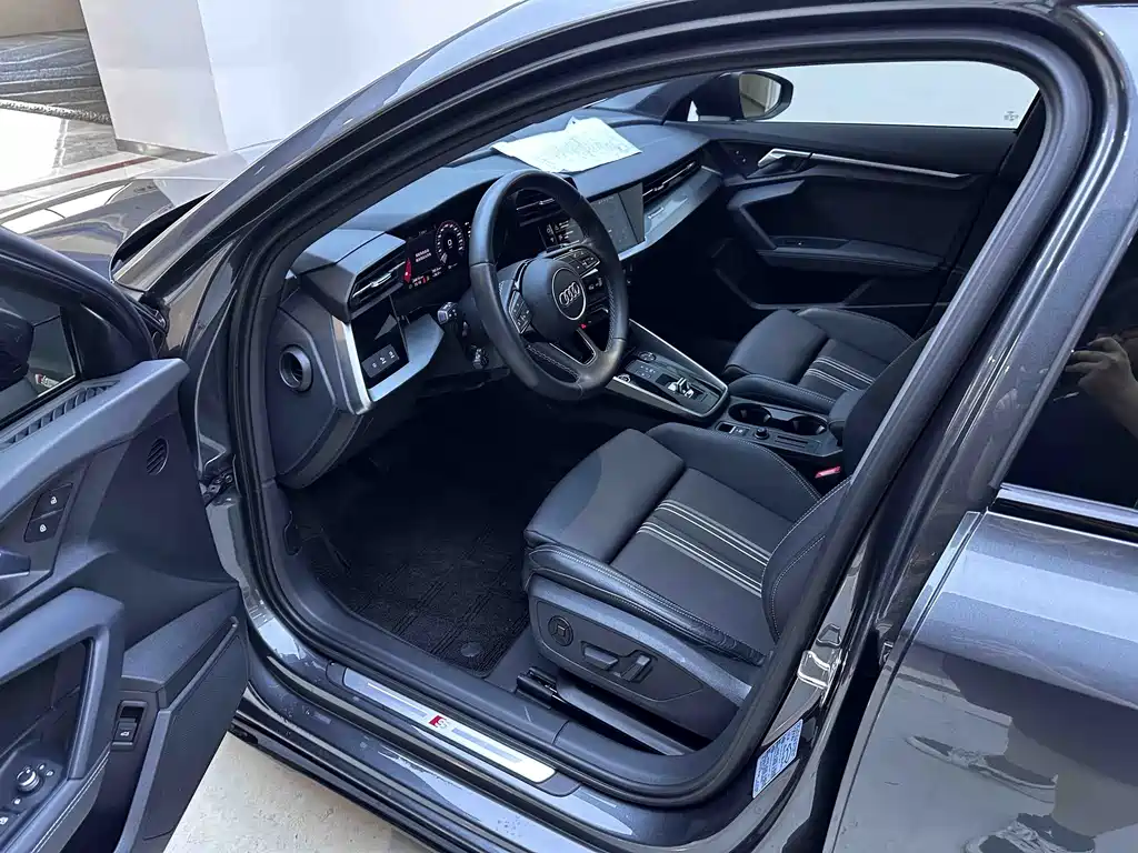 Audi A3 2022 Sportback 35 TFSI Fashion Sport