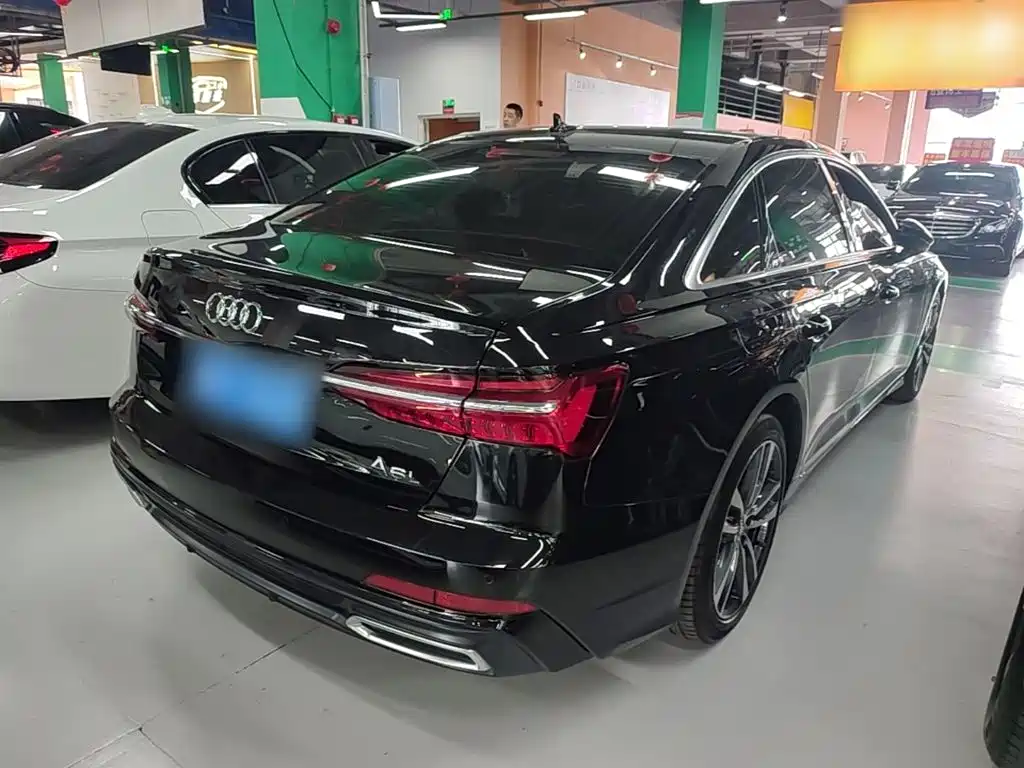 Audi A6L 2021 40 TFSI Luxury