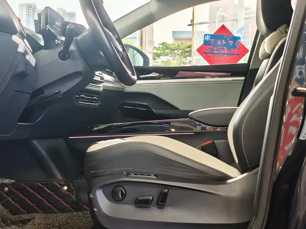 Volkswagen ID.6 CROZZ 2021 PRO