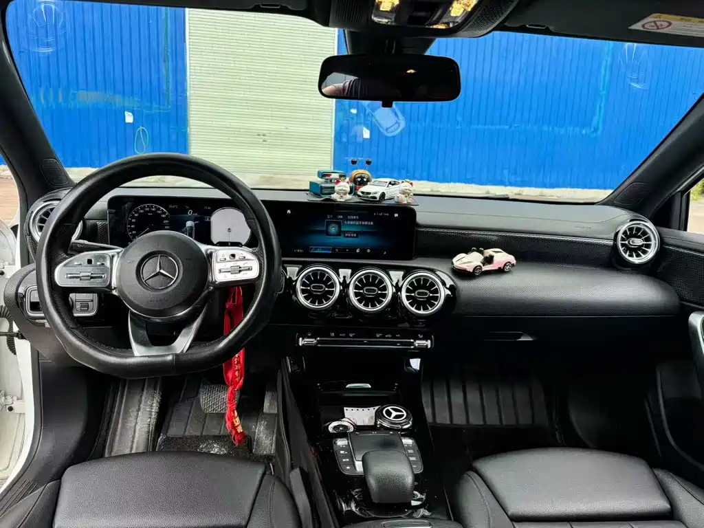 Mercedes-Benz A-Class A 2021 A 200 L Sport Fashion