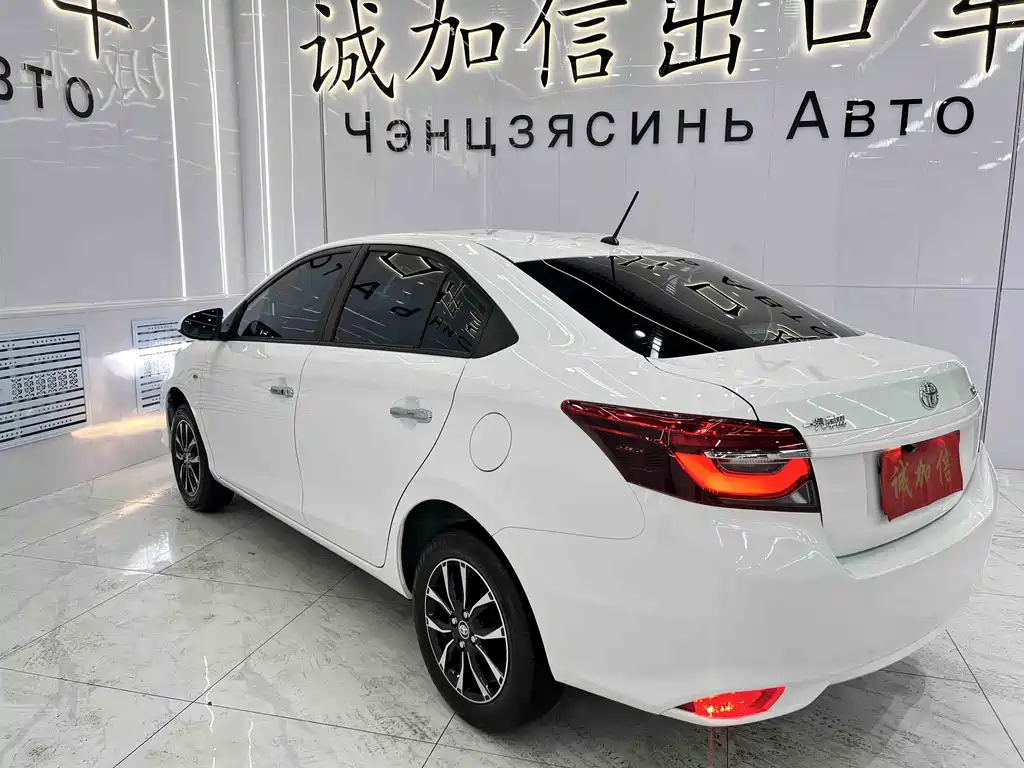 TOYOTA VIOS