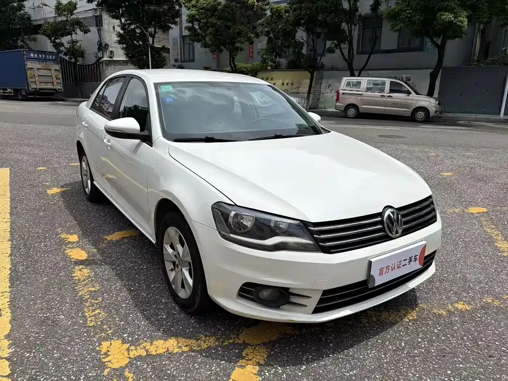 Volkswagen Bora — миниатюра 3