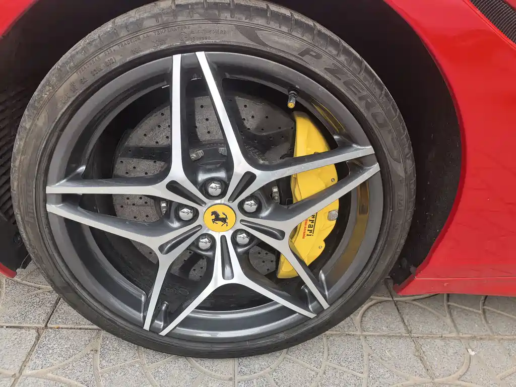 Ferrari California T 2015 3.9T