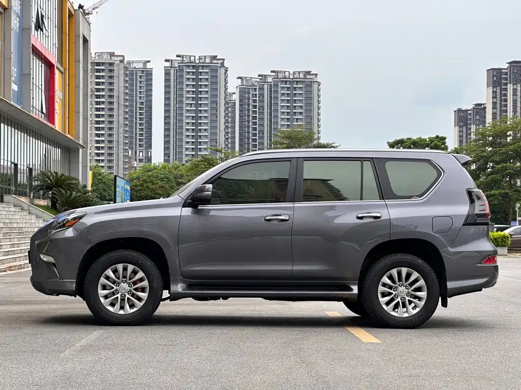 Lexus GX 2020 460