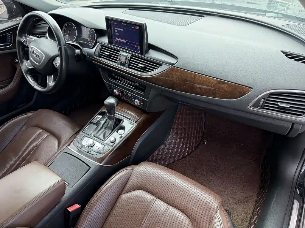 Audi A6L — миниатюра 7