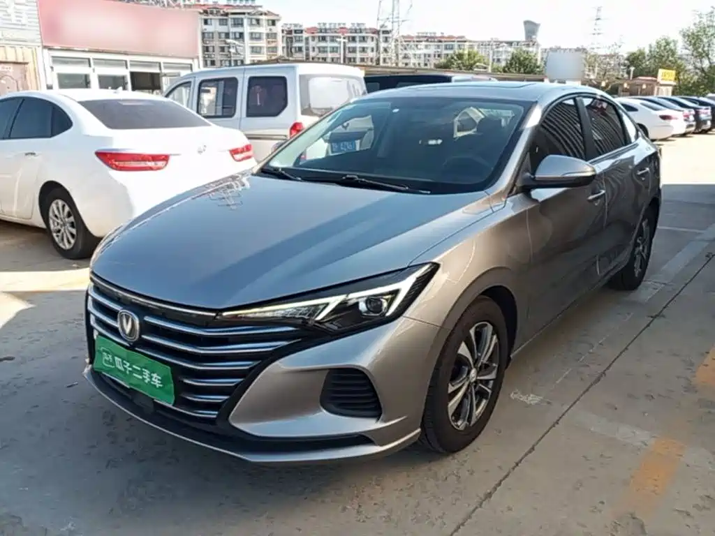 Changan Eado — миниатюра 2