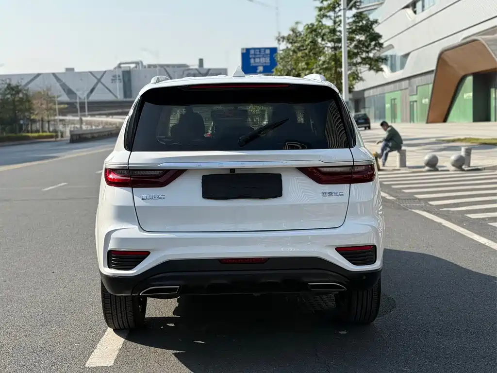 GEELY AUTOMOBILE VISION X6