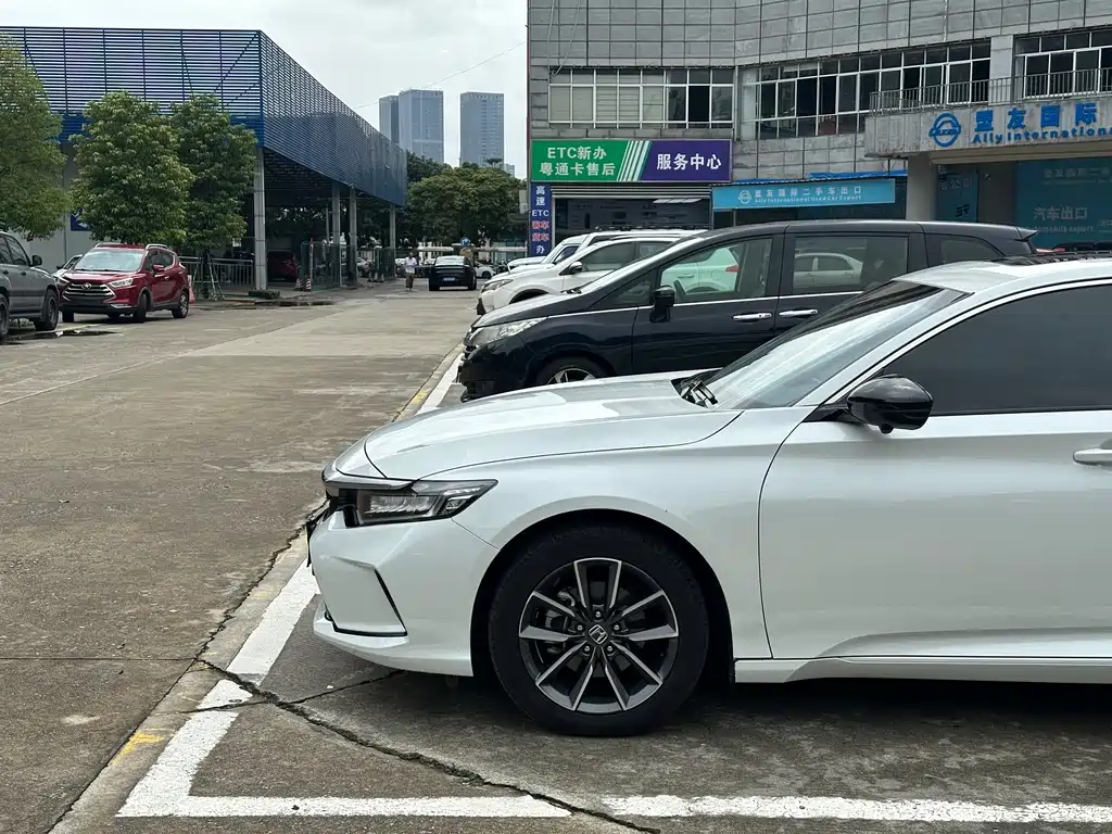 Honda Inspire 2022 260TURBO