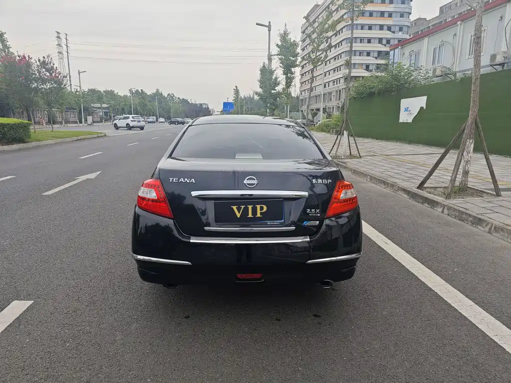 Nissan Teana — миниатюра 5